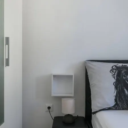 Sea Apartment